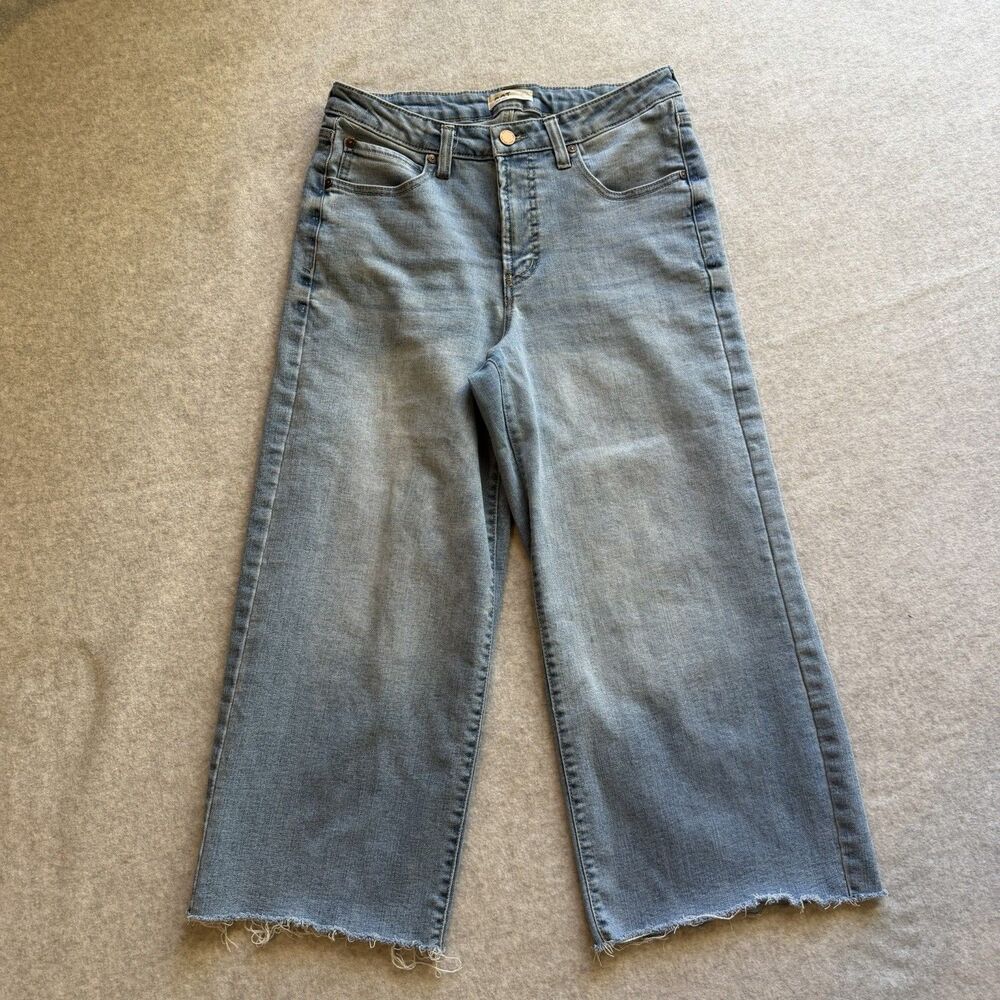 OAT Women's 8 29 Wide Leg Crop Jeans Raw Hem Light Wash Stretch